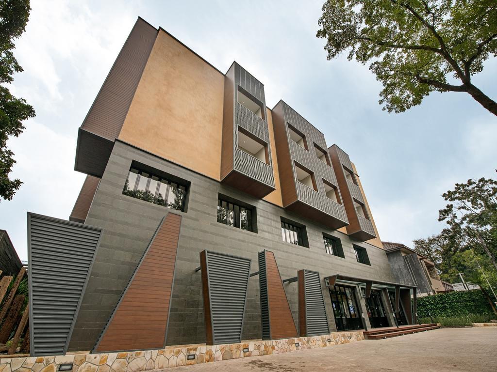 בנדונג Tama Boutique Hotel מראה חיצוני תמונה